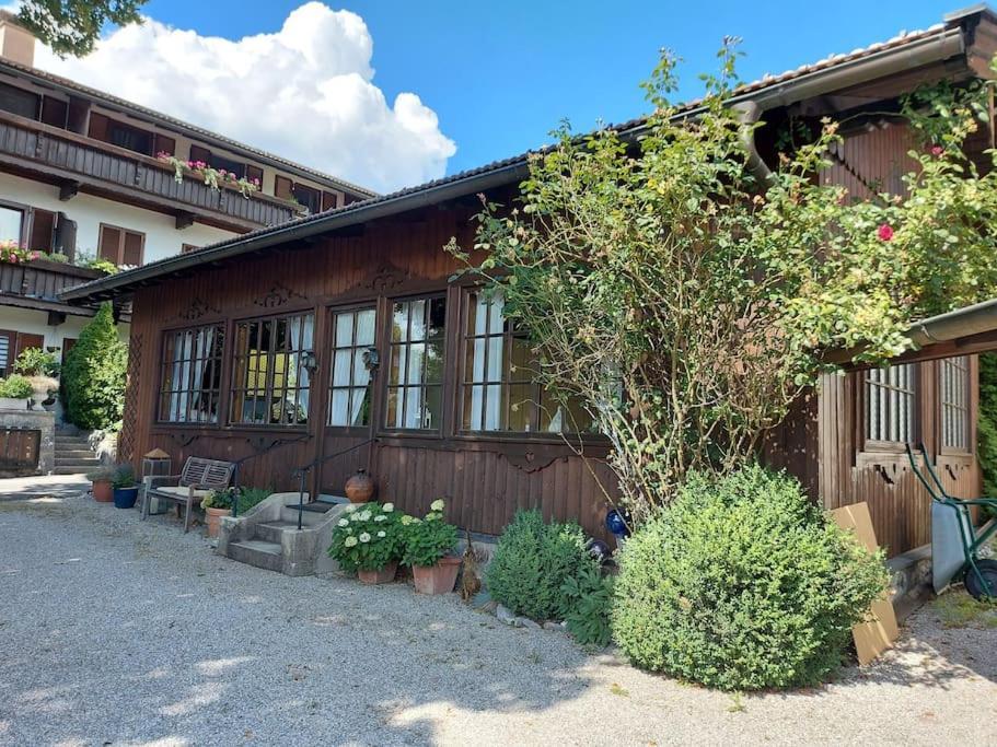 Wohnung Direkt Am Tegernsee Mit Xl-Terrasse グミュント・アム・テーガンゼー エクステリア 写真